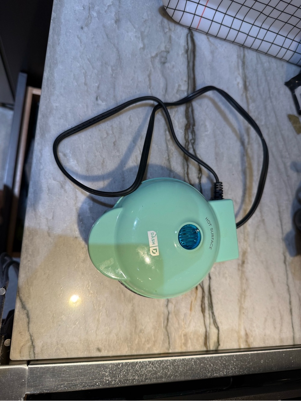 Dash Mint Green Mini Waffle Maker - Single Serve